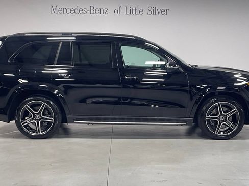 Used 2026 Mercedes-Benz GLS 450 4MATIC image 7