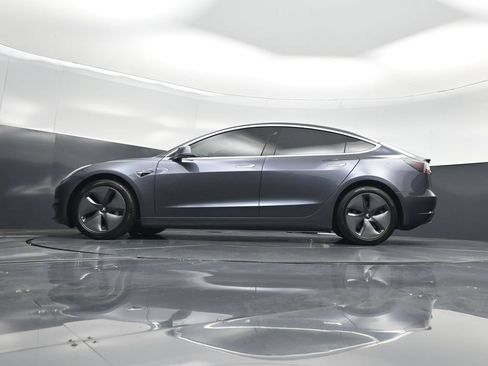 Used 2020 Tesla Model 3 Long Range AWD/4WD image 46