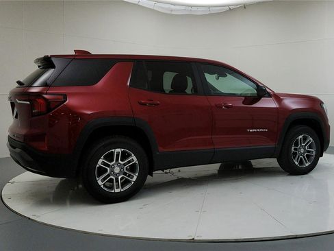 Used 2026 GMC Terrain Elevation image 7