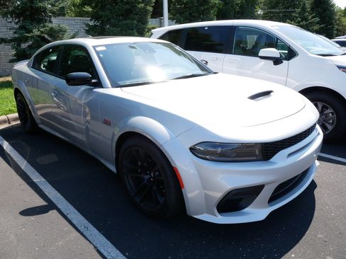 Used 2023 Dodge Charger Scat Pack RWD image 5