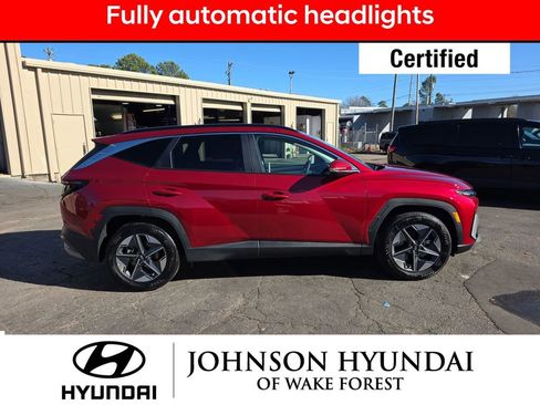 Certified 2025 Hyundai Tucson SEL image 12