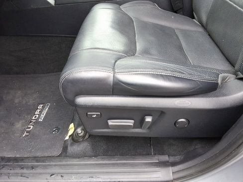 Used 2019 Toyota Tundra Platinum image 25