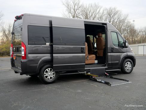 New 2024 RAM ProMaster 2500 w/ Advanced Safety Group FWD image 14