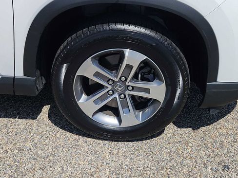 Certified 2025 Honda Pilot EX-L image 10