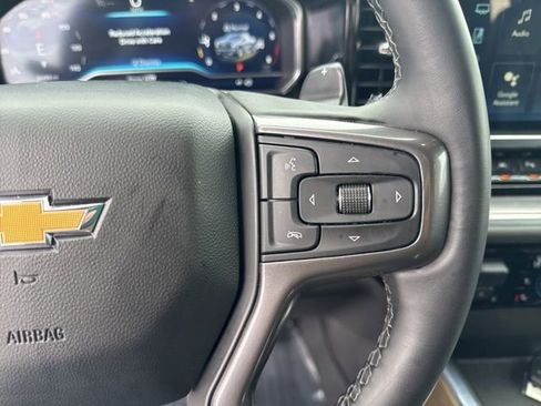 Used 2024 Chevrolet Silverado 1500 High Country w/ Z71 Off-Road Package AWD/4WD image 20