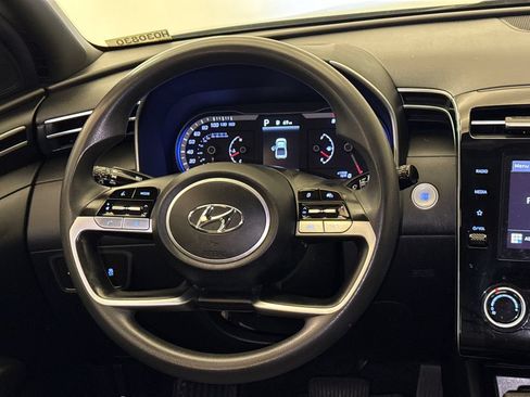 Used 2022 Hyundai Santa Cruz SEL AWD/4WD image 13