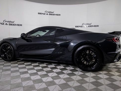 Used 2024 Chevrolet Corvette Z06 w/ LPO, Roadside Safety Package image 7