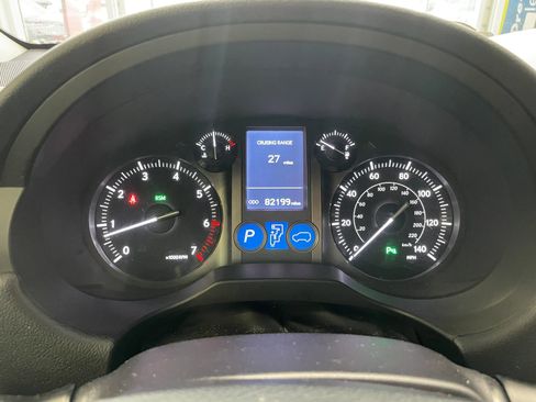 Used 2015 Lexus GX 460 w/ Premium Package image 12