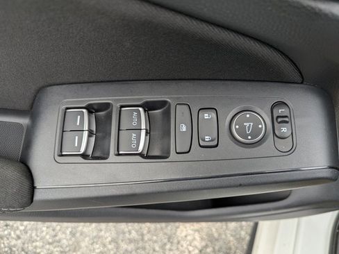 Used 2023 Honda Civic Sport image 10