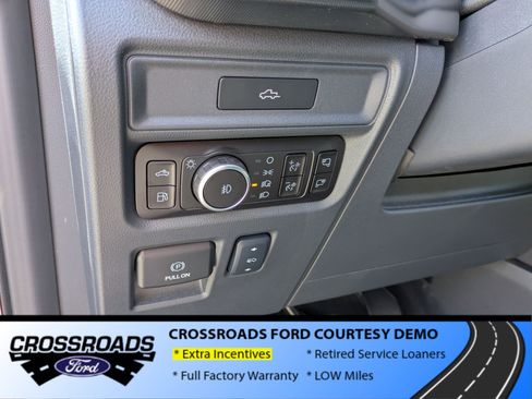 New 2026 Ford F150 Platinum w/ Equipment Group 700A Standard AWD/4WD image 18