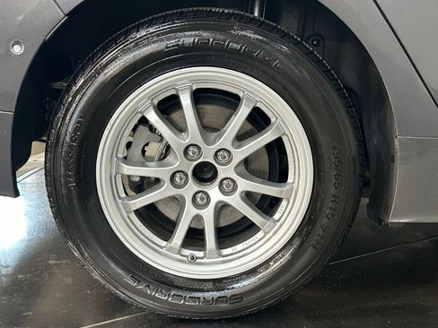 Used 2018 Toyota Prius Four FWD image 20