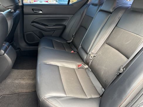 Used 2024 Nissan Altima 2.5 SR image 25