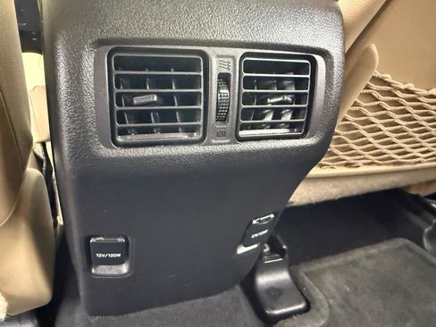 Used 2016 Toyota 4Runner Limited image 14