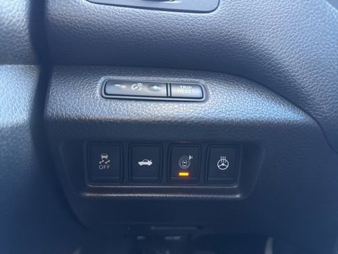 Used 2014 Nissan Altima 2.5 SL w/ Technology Package image 24