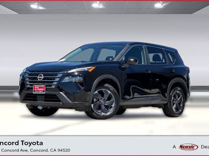 Used 2025 Nissan Rogue SV