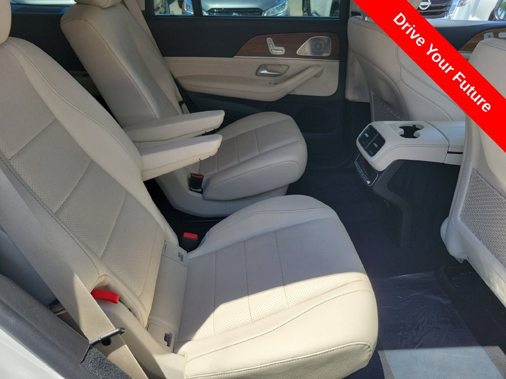 Used 2022 Mercedes-Benz GLS 450 4MATIC image 23