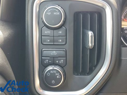 Used 2021 Chevrolet Silverado 1500 LT w/ Z71 Off-Road Package AWD/4WD image 28