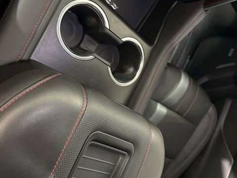 Used 2024 Chevrolet Tahoe RST w/ RST Performance Edition image 24