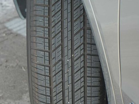 Used 2023 Cadillac XT5 Premium Luxury FWD image 29