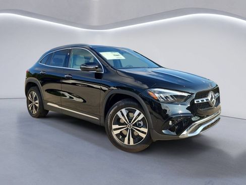 New 2026 Mercedes-Benz GLA 250 4MATIC image 2