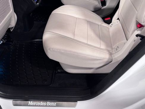 Certified 2023 Mercedes-Benz GLS 450 4MATIC image 21