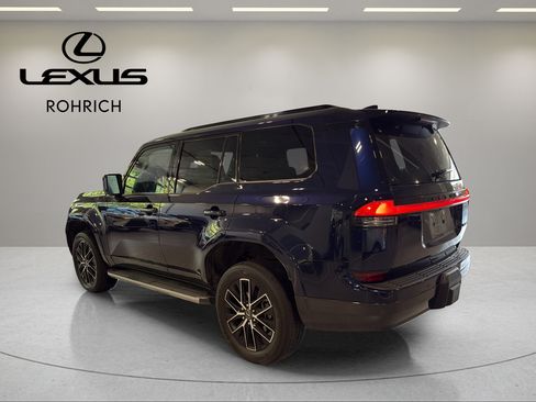 Used 2024 Lexus GX 550 w/ Accessory Package (Z1) AWD/4WD image 8