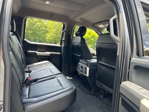 Used 2016 Ford F150 Lariat RWD image 49