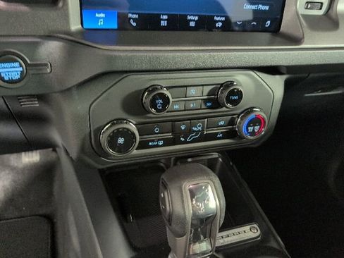 New 2025 Ford Bronco 4-Door AWD/4WD image 19