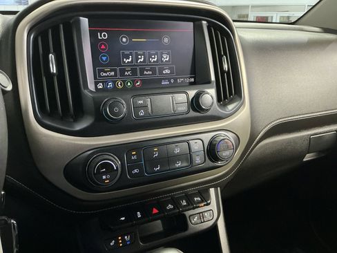 Used 2022 GMC Canyon Denali AWD/4WD image 22