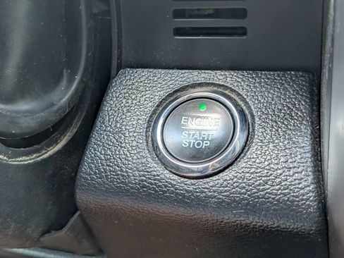 Used 2018 Ford F250 Platinum w/ Platinum Ultimate Package AWD/4WD image 17