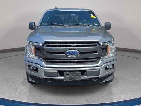 Used 2020 Ford F150 XLT w/ Equipment Group 302A Luxury AWD/4WD image 4