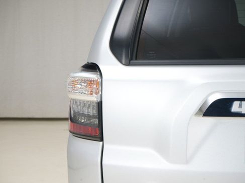 Used 2018 Toyota 4Runner Limited image 20