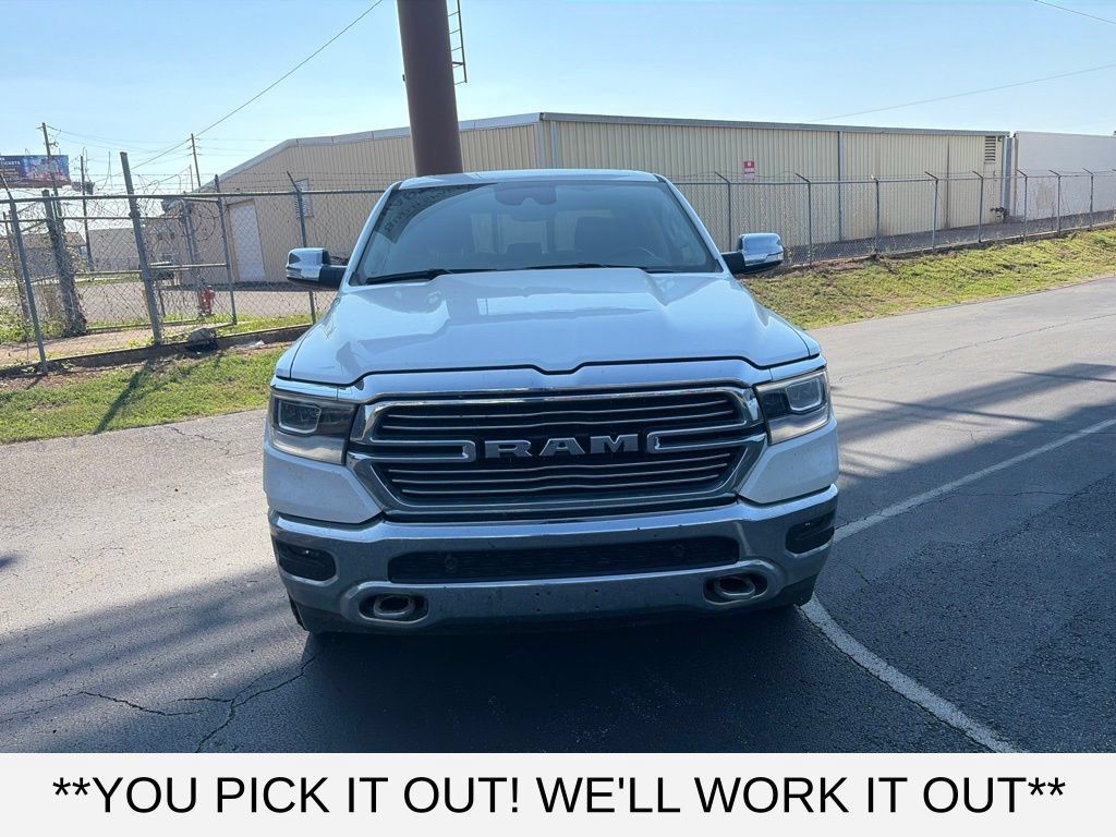 Used 2022 RAM 1500 Laramie AWD/4WD image 2