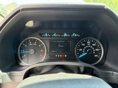 Used 2020 Ford F150 XLT w/ Equipment Group 302A Luxury AWD/4WD image 35
