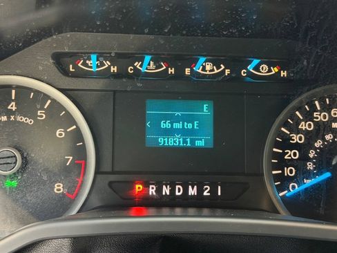 Used 2016 Ford F150 XLT AWD/4WD image 23