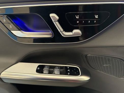 New 2026 Mercedes-Benz GLC 43 AMG 4MATIC image 17