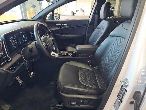 Used 2023 Kia Sportage X-Pro Prestige AWD/4WD image 2