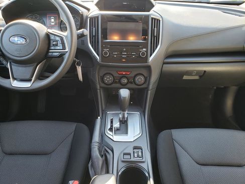 Used 2023 Subaru Impreza 2.0i Premium image 12