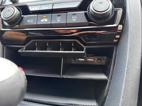 Used 2019 Honda Civic Type R image 39