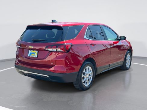 Used 2023 Chevrolet Equinox LT FWD image 5