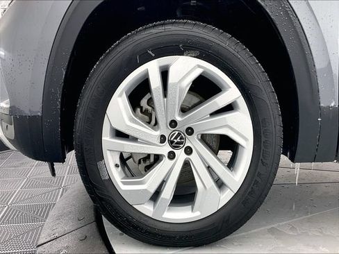 Used 2023 Volkswagen Atlas SE AWD/4WD image 9