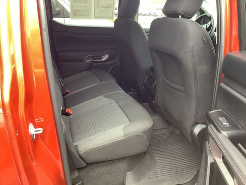 Used 2024 Ford Ranger XLT w/ Equipment Group 301A High AWD/4WD image 8