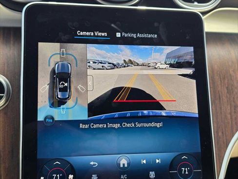 Used 2025 Mercedes-Benz GLC 350e 4MATIC image 31