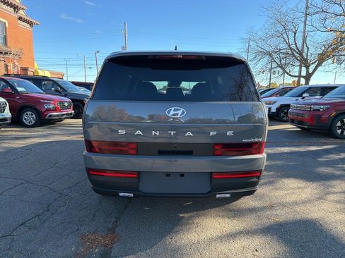 New 2026 Hyundai Santa Fe SE image 6