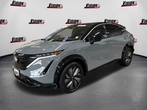 Used 2023 Nissan Ariya ENGAGE image 1