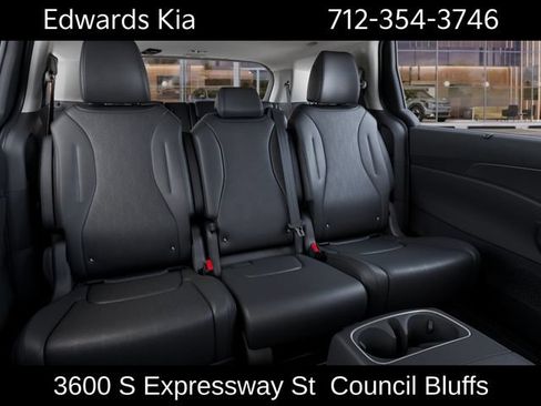 New 2027 Kia Carnival SX FWD image 18