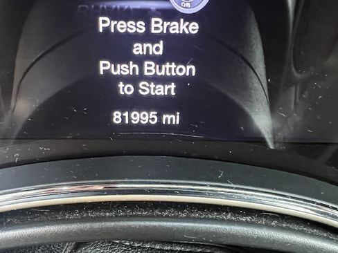 Used 2017 Jeep Grand Cherokee Overland image 21