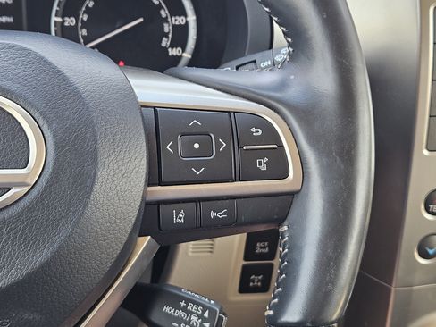 Used 2020 Lexus GX 460 Luxury w/ Accessory Package AWD/4WD image 28