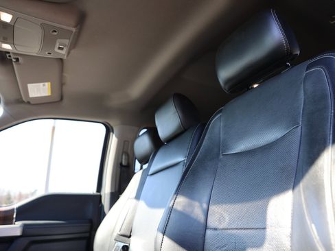 Used 2016 Ford F150 Lariat image 21