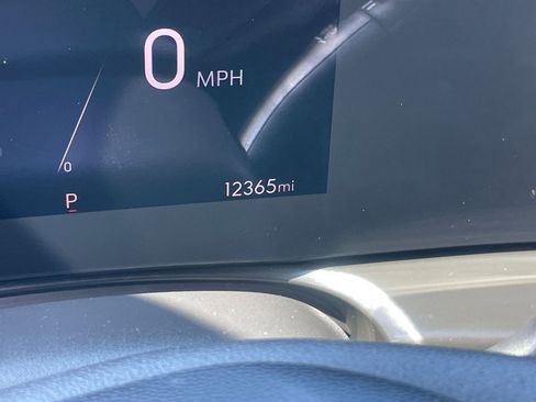 Used 2025 Buick Encore GX Preferred image 40